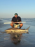 FISH ON CUSTOM LEADERS - Josh Diaz