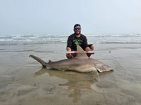 FISH ON CUSTOM LEADERS - Dylan  Smith 