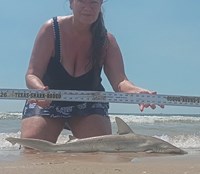 Just Bitten Shark Fishing Team - Lynsay Lewis