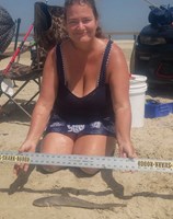 Just Bitten Shark Fishing Team - Lynsay Lewis