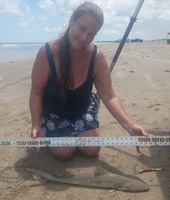 Just Bitten Shark Fishing Team - Lynsay Lewis